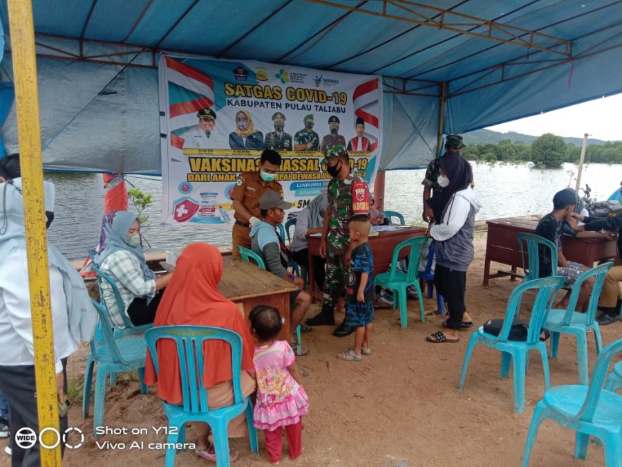 Koramil 1510-02/Bobong Laksanakan Serbuan Vaksin Pada Bulan Ramadhan